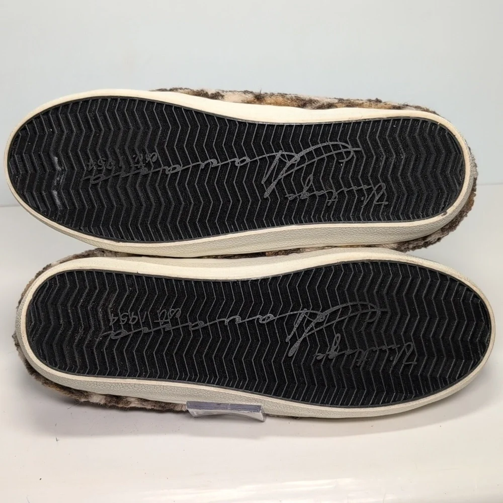 Vintage Havana Tan and Cream Faux Fur slip on Sneakers womans size 8.5